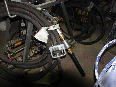 Cryogenesis model 125 asm accelerator dry ice blasting