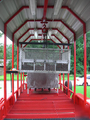 Crawfish cooker rig catering trailer boiled crawfish