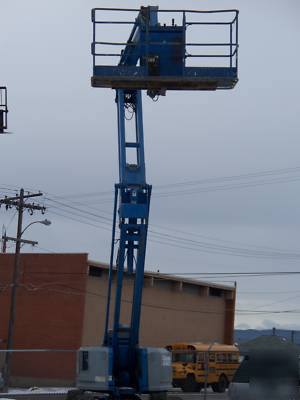 Genie z-60 rough terrain boom lift