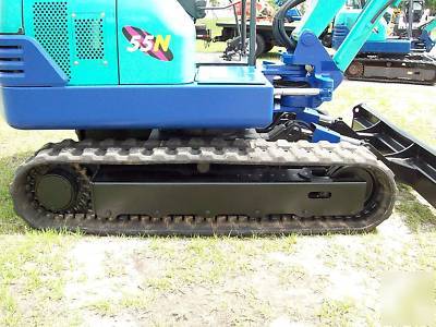 New ihi 55NX excavator,08,618 hrs,12,773 lbs,w/ breaker