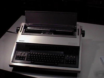 Refurbished panasonic kx-E700M typewriter w/90 days war