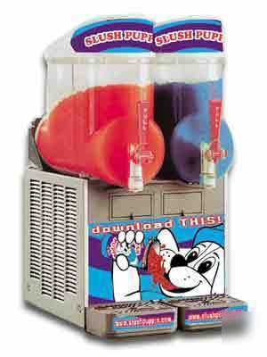 Ugolini magnetic 2 flavor used slush machine