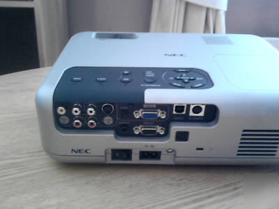 New nec VT560 lcd projector with bulb and filters