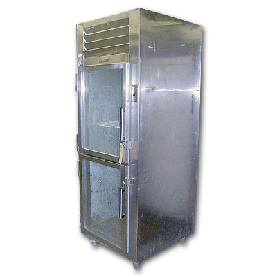 Traulsen 2 door refrigerator model aht 132-wut