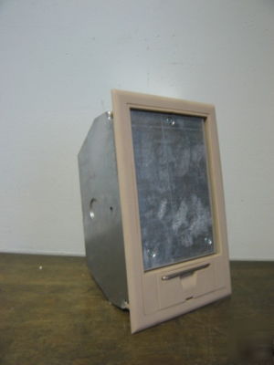 Thomas & betts afm 2 bge floor module 