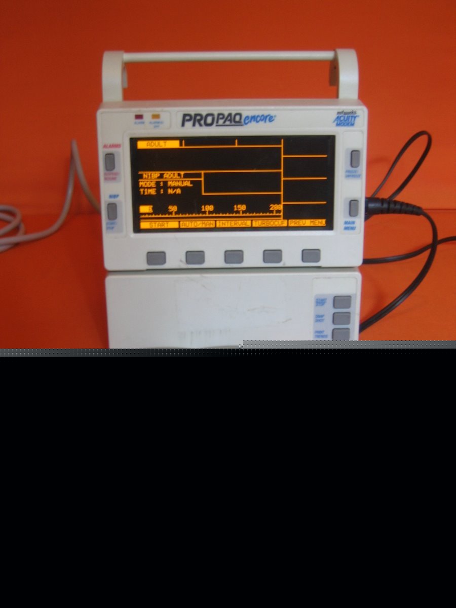 Propaq encore 206EL transport/emt patient monitor CO2