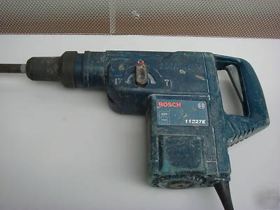 Bosch 11227E rotary hammer drill with bit