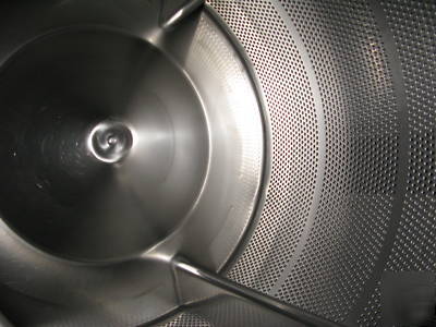 Speed queen washer-extractor 2 years old 60LBS mint 