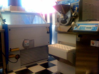 Carpigiani display case/batch freezer/pastuerizer/gelat