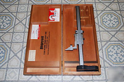 Starrett #255M vernier height gage (0-300MM) with case