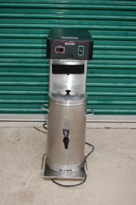 Bunn commercial tea machine brewer model TB3 w urn 