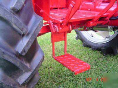International farmall cub or lo boy step