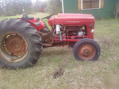 Massey ferguson 35 farm tractor
