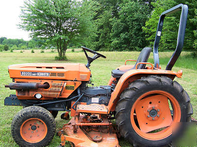 Kubota b-9200 compact diesel tractor w/ belly mower