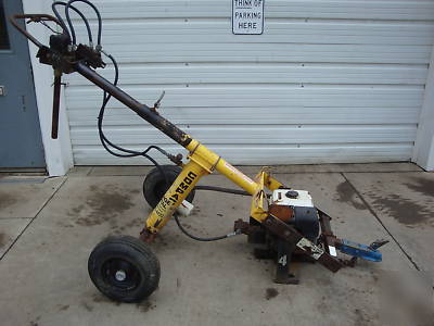 Compac post hole digger towable fence post honda #2