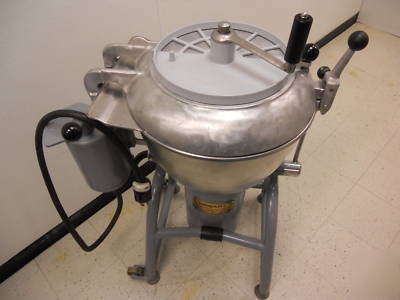 Hobart vcm 40QT vertical mixer/cutter w/all attachemets