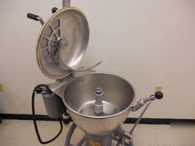 Hobart vcm 40QT vertical mixer/cutter w/all attachemets