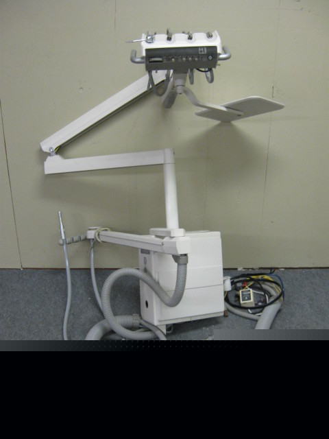 Adec 2081 dental side delivery fiber optic + assistants
