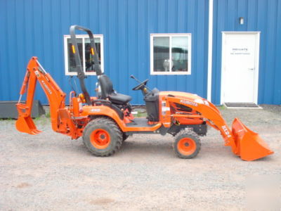 2006 kubota BX24 tractor loader backhoe hydrostatic tlb