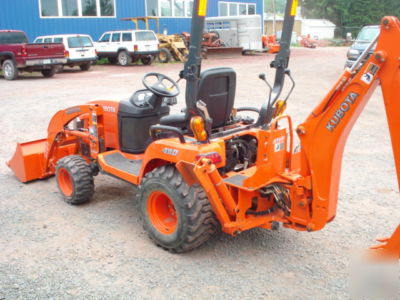 2006 kubota BX24 tractor loader backhoe hydrostatic tlb