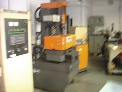 Charmilles form 20 ram type edm 3 axis dro