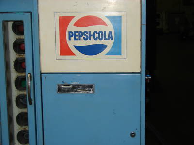 Vintage pepsi vendalator / antique bottle soda machine 