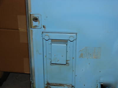Vintage pepsi vendalator / antique bottle soda machine 