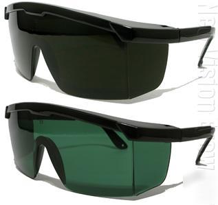 Lot of 2 retriever IR3 and IR5 welding safety glasses
