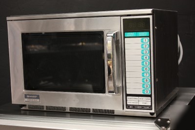 Sharp commercial high wattage 2100 watt microwave oven
