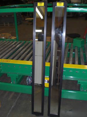 Banner engineering MGM48A machine guard corner mirror