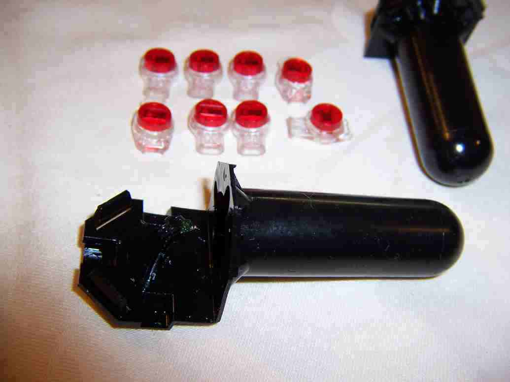 New 2 underground telephone line splice repair 3M ur 