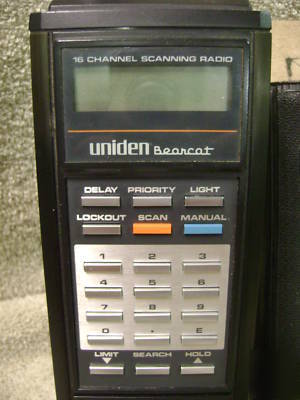 Uniden bearcat 100XL 16 channel scanning radio working