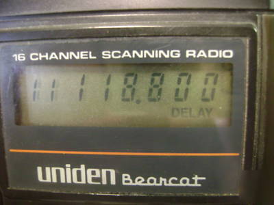 Uniden bearcat 100XL 16 channel scanning radio working
