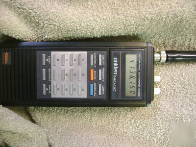 Uniden bearcat 100XL 16 channel scanning radio working