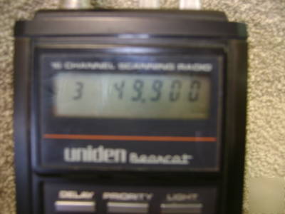 Uniden bearcat 100XL 16 channel scanning radio working