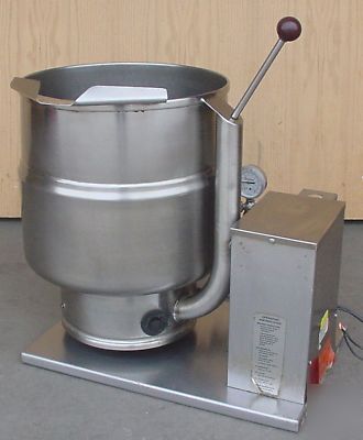 Groen tdb/7-40 commercial 40 quart steam soup kettle