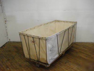 Dandux 44 bushel canvas hamper bulk buggy cart wheels