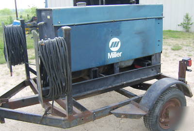 Miller big 40 constant current dc arc welder generator