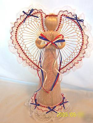 S/o denese table angel center piece- red/white/blue 