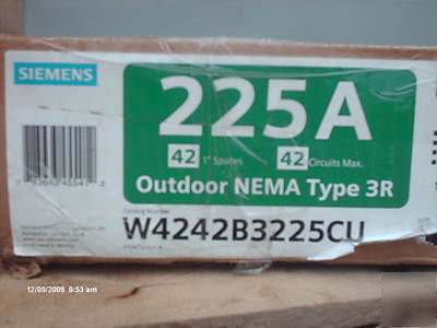 Siemens 3 phase / 225 amp main load center W4242B3225CU