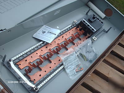 Siemens 3 phase / 225 amp main load center W4242B3225CU