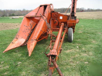 United farm tools corn picker - same as oliver no. 5