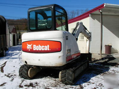 Bobcat 335 excavator kubota diesel rubber track heat