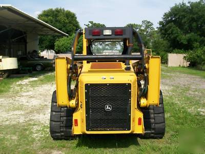 John deere 2008 skid steer CT332 ***only 172.5 hours***