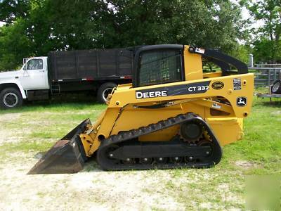 John deere 2008 skid steer CT332 ***only 172.5 hours***