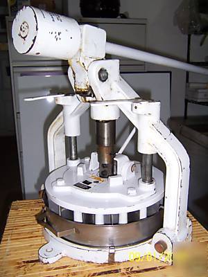 Fleetwood dms-30 dough divider (30 separate pieces)