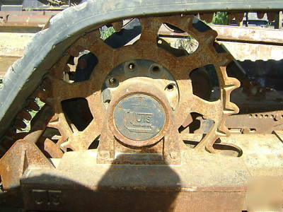 Loegering caterpillar 252B 262B track system skid steer