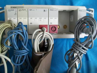 Agilent M1097A flat screen monitoring system with ecg
