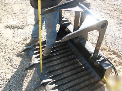 New ***all mini cat extreme brush&rock grapple ***