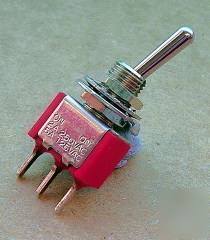 Toggle switch spdt 2-position on-on, pcb mntg